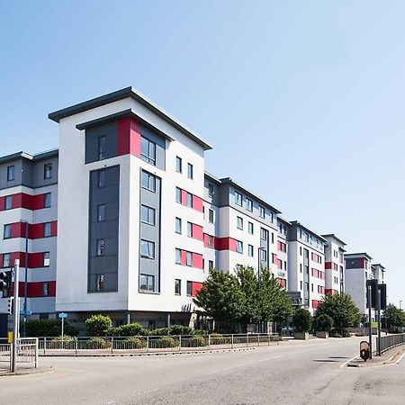 En Suite Rooms, Gillingham - Sk エクステリア 写真
